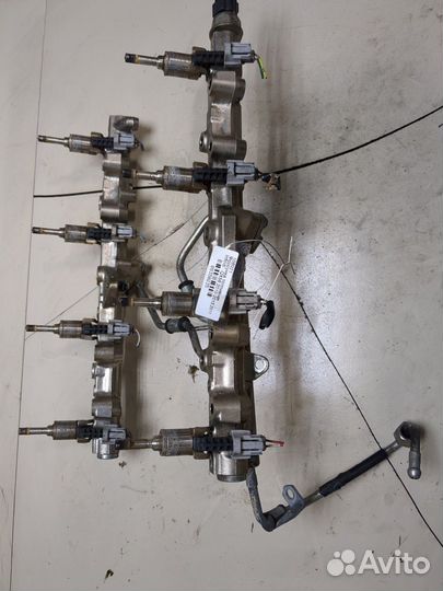 Форсунка топливная Infiniti QX56, 2011