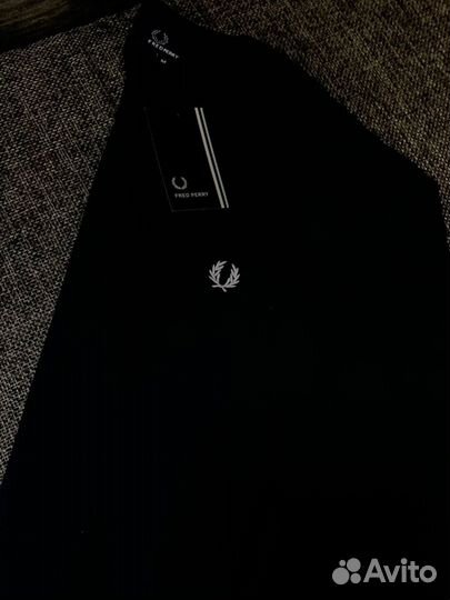 Свитшот Fred Perry