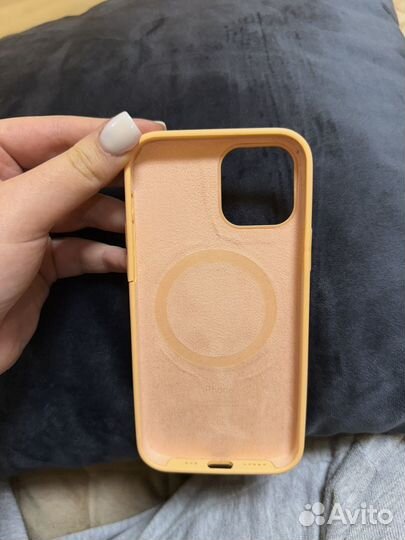 Чехол на iPhone 12 pro