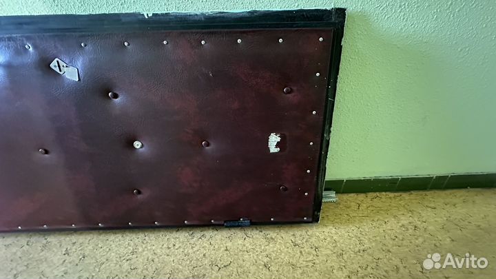 Дверь входная металлическая