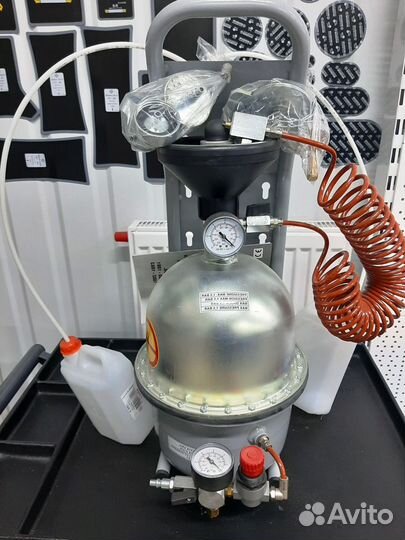 Аппарат для замены тормозной жидкости