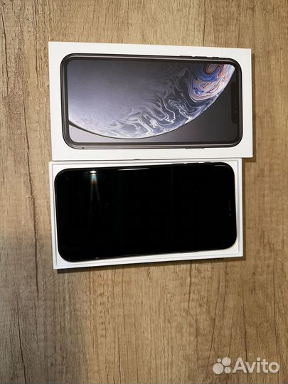 iPhone Xr, 128 ГБ