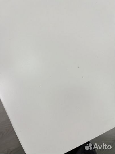 Компьютерный стол IKEA белый