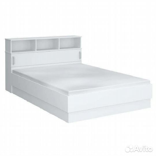 Кровать белая