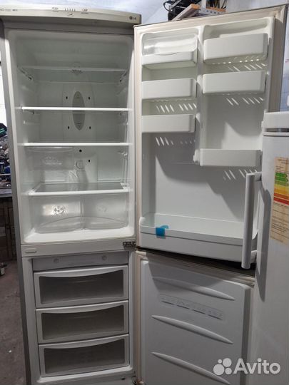 Холодильник 