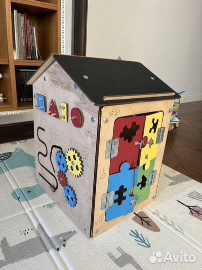 Бизи дом большой