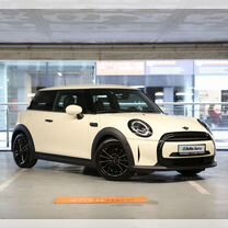 MINI One 1.5 AMT, 2021, 67 000 км, с пробегом, цена 2 400 000 руб.