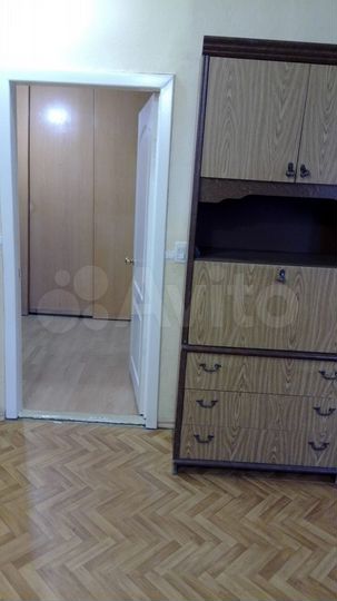 2-к. квартира, 60 м², 1/2 эт.