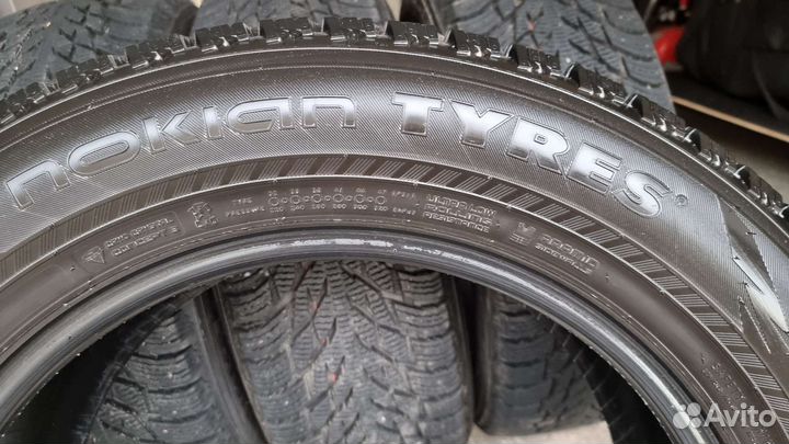 Nokian Tyres Hakkapeliitta R3 SUV 235/60 R18 107R