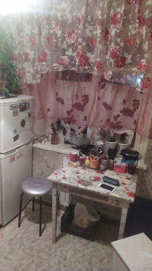 Комната 11 м² в 3-к., 1/5 эт.