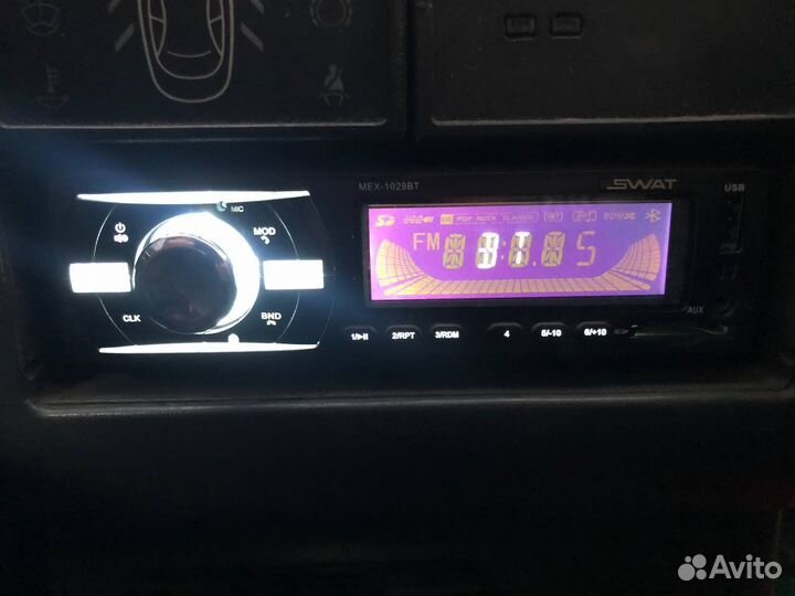 Магнитола Swat с Bluetooth