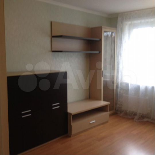 2-к. квартира, 59 м², 2/10 эт.