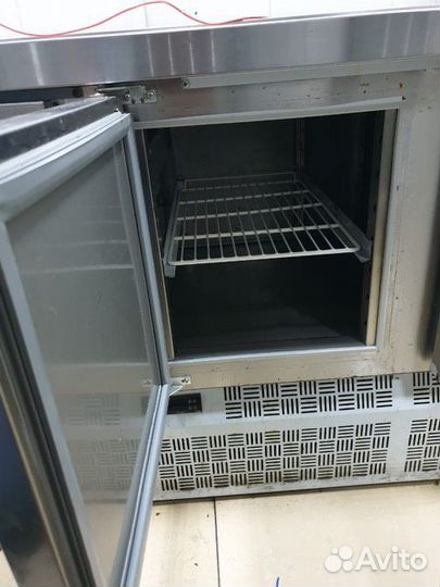 Холодильный стол (саладетта) Hicold SLE2-111GN