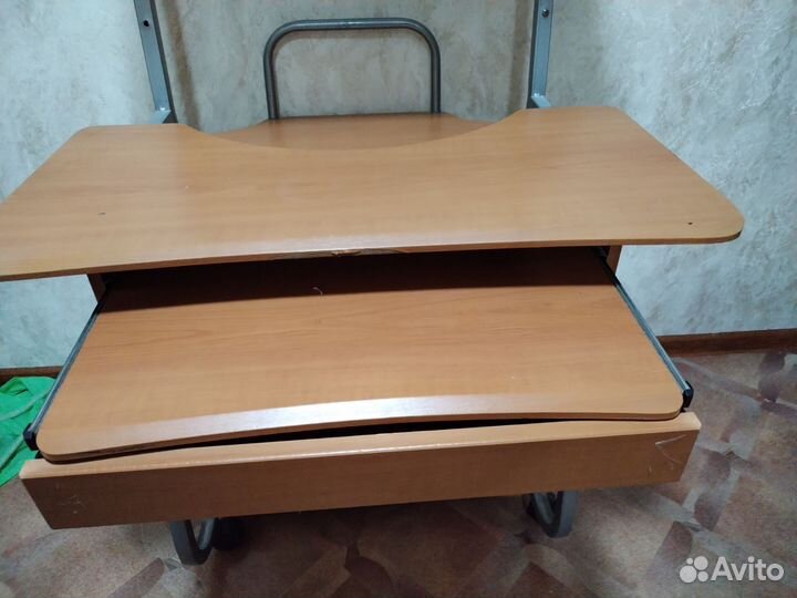 Компьютерный столик бу