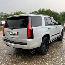 Cadillac Escalade 6.2 AT, 2016, 168 000 км, с пробегом, цена 5 250 000 руб.