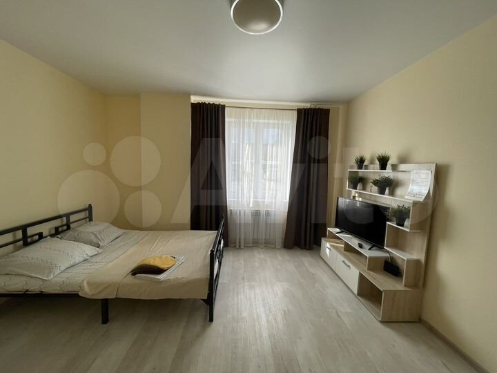 1-к. квартира, 42 м², 1/20 эт.