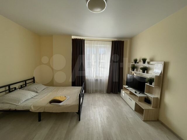 1-к. квартира, 42 м², 1/20 эт.