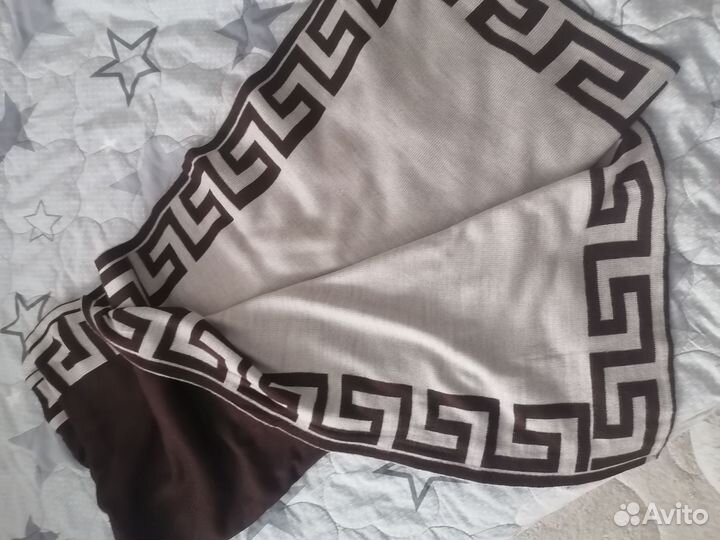 Платок Versace