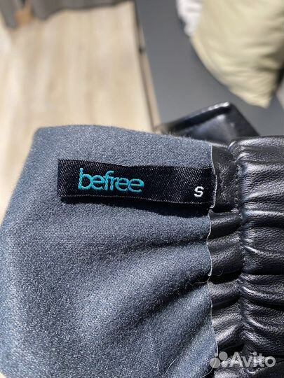 Комбинезон женский