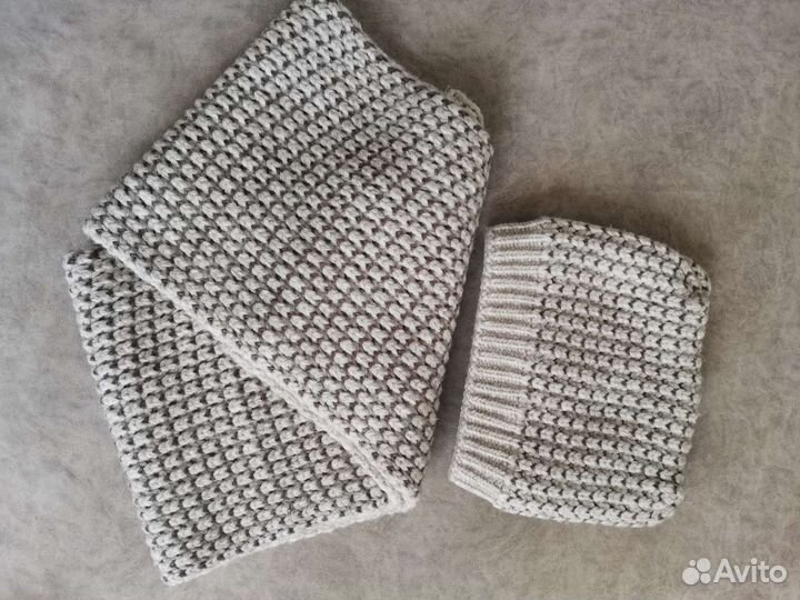 Комплект шапка и снуд