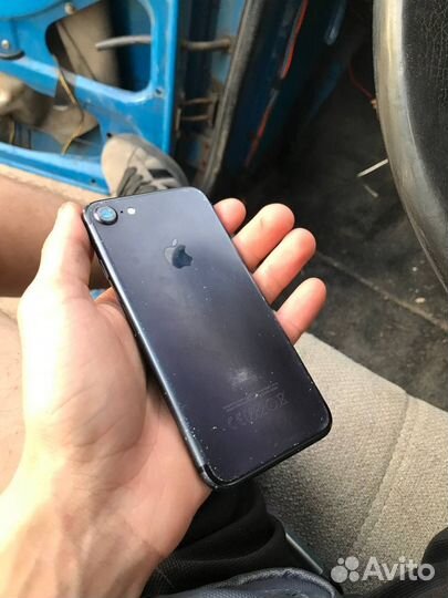 iPhone 7, 256 ГБ