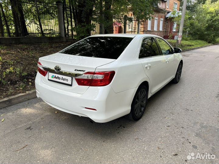 Toyota Camry 2.0 AT, 2014, 188 500 км