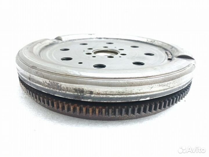 Маховик МКПП Volkswagen Golf 5 2.0 FSI 2007