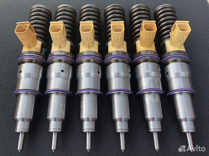 Насос-форсунки Volvo FM11/D9 20747797