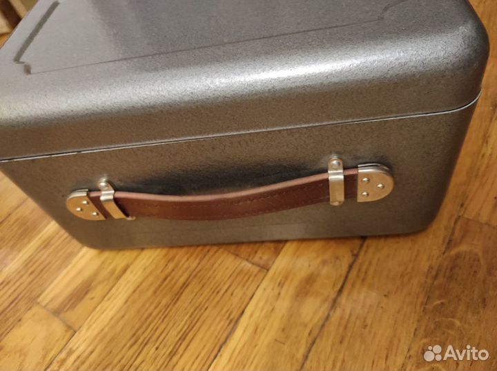 Трансформатор понижающий 220-110В Ломо 15М-20