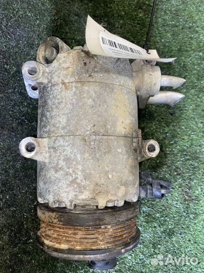 Компрессор кондиционера Ford Focus 6M5H19D629AB