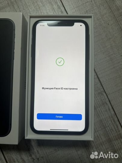iPhone 11, 64 ГБ