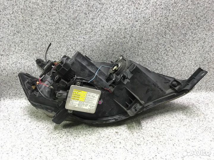 Фара левая Mitsubishi Outlander Xl 2007