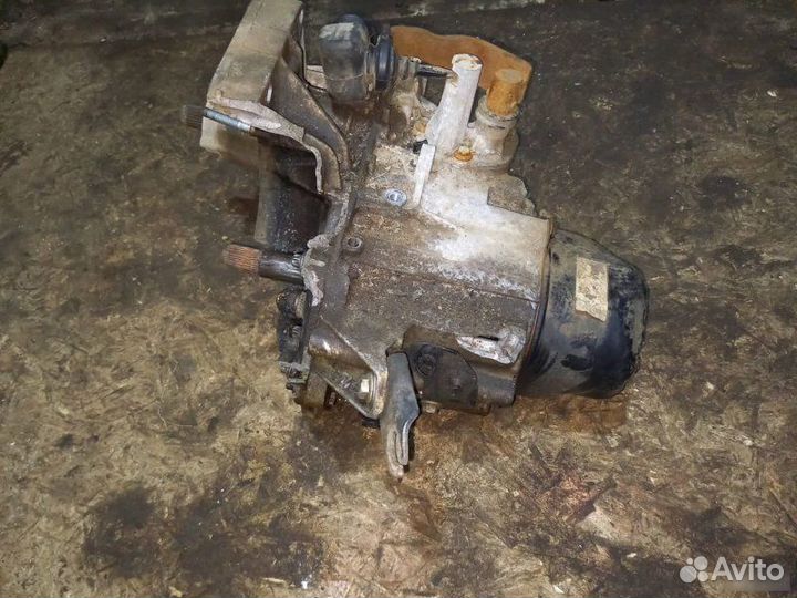 Коробка по запчастям Renault Logan 2 2012—2018