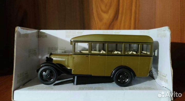 Моделька автобуса Газ 03-30 (Шараповский)