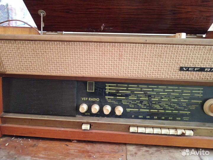 Радиола VEF radio