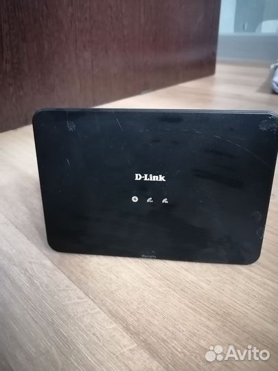 Тв приставки + роутер + пульт к приставке