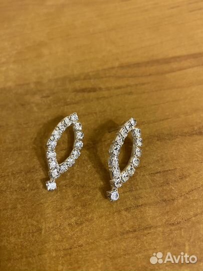 Комплект бижутерии