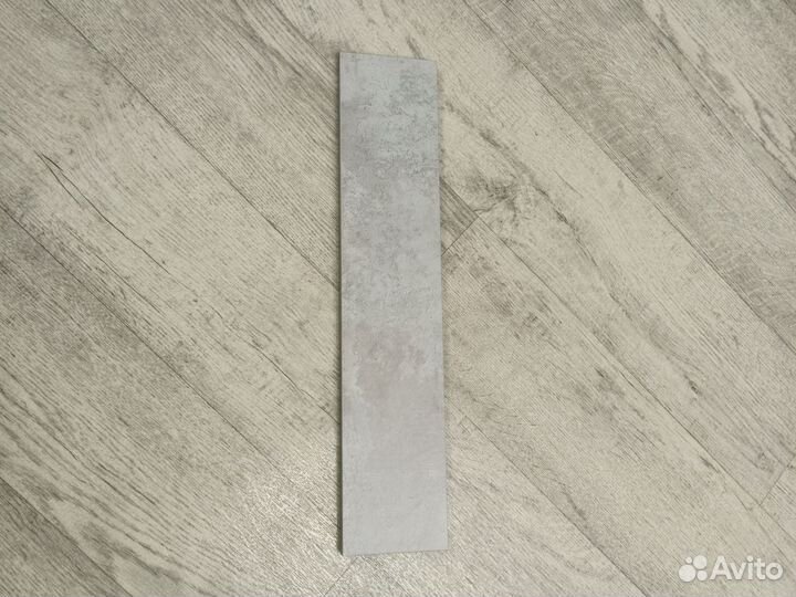 Продам компьютерный стол