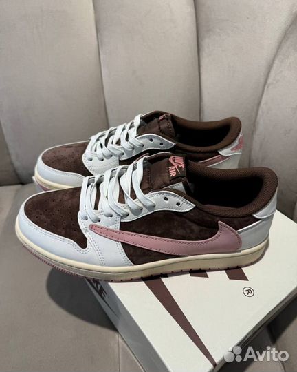 Кроссовки Nike Air Jordan 1 Low x Travis Scott