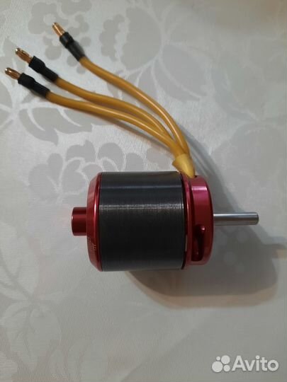 Б/к мотор Pilotage DT3025 12T