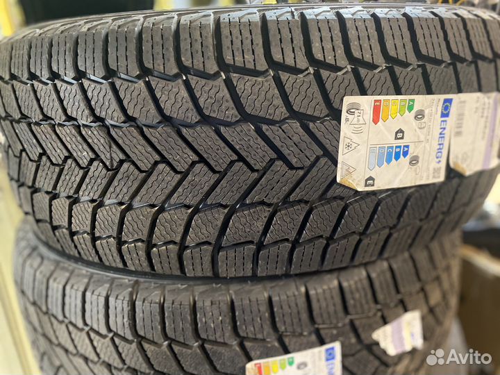Michelin X-Ice Snow 245/45 R20