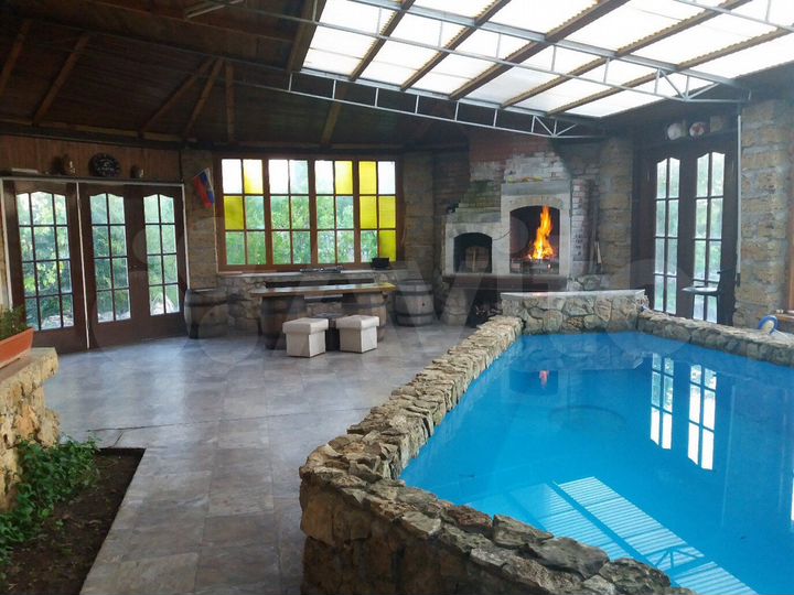 Дом 150 м² на участке 5 сот.