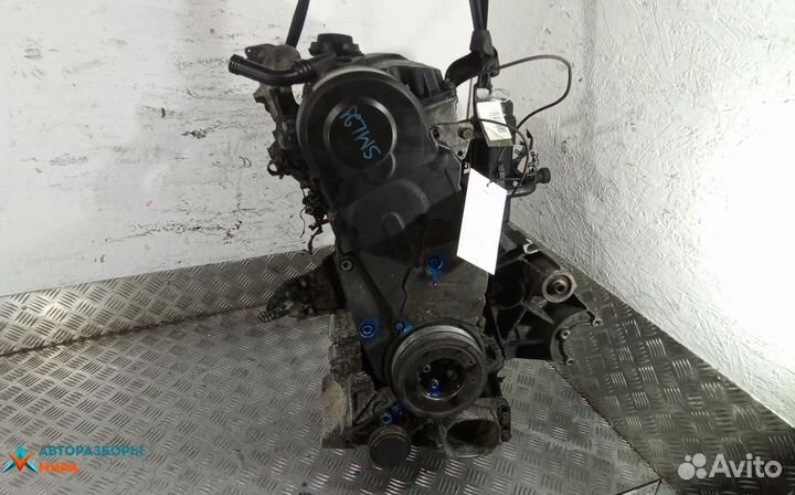Двигатель Audi A4 B6 2003 AVB