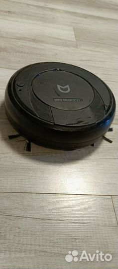 Робот пылесос