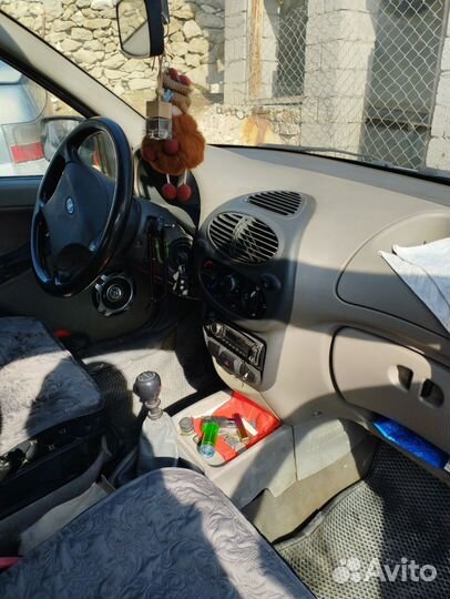 LADA Kalina 1.6 МТ, 2008, 268 125 км