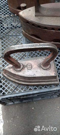 Старинные утюги