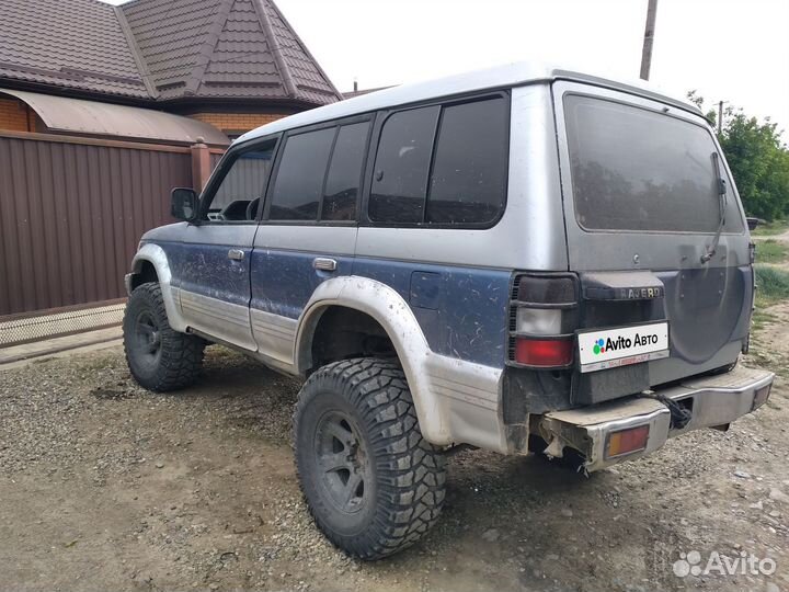Mitsubishi Pajero 3.0 AT, 1997, 330 144 км