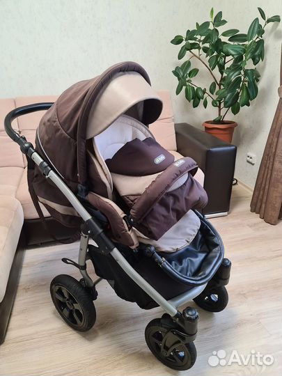 Коляска Tutis Pia