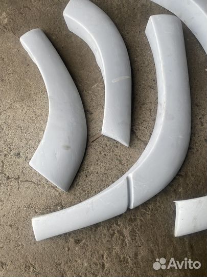 Расширители арок Land Cruiser 100