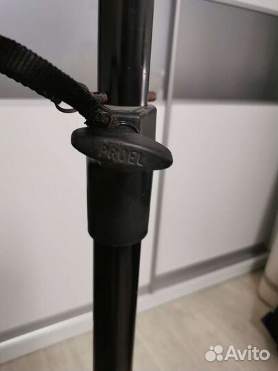 Две Стойки под колонки. Цена за обе